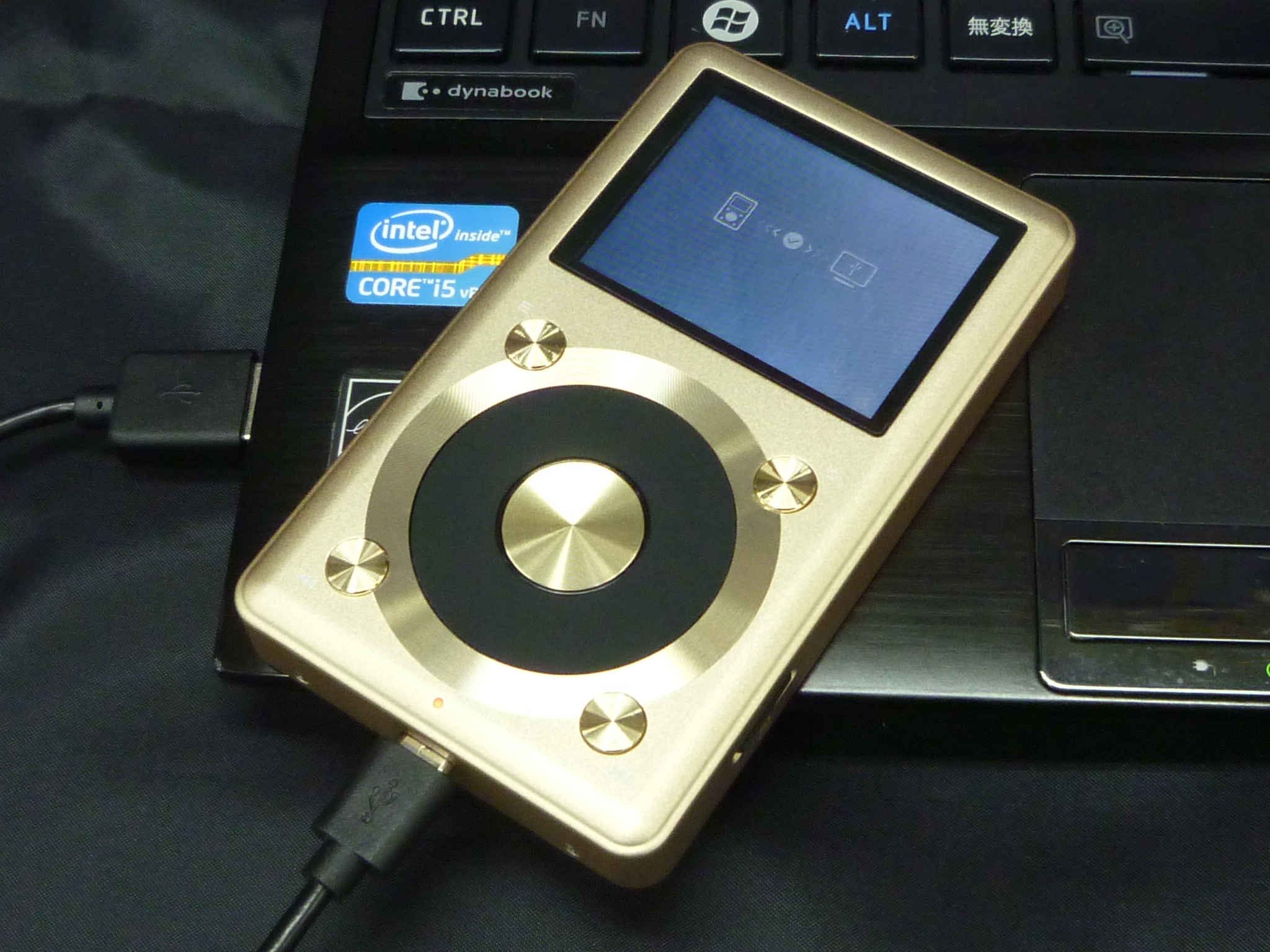 車内や部屋で音楽は何で聞く Fiio X1 は Ipod よりもコスパ最高の格安ハイレゾプレーヤー